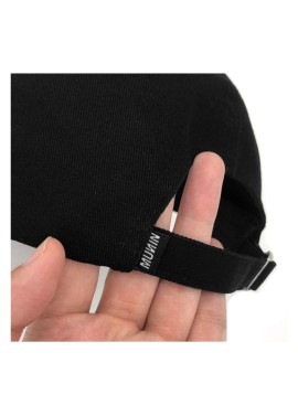 Gorra Negra Essentials MUNIN | Gorra minimalista ajustable